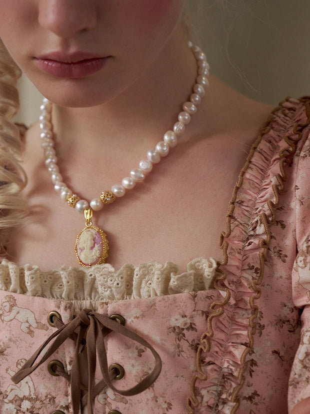 flowery cupid french rococo baroque pearl necklace