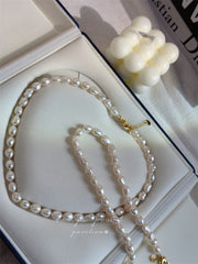 Baroque shaped natural freshwater pearl necklace