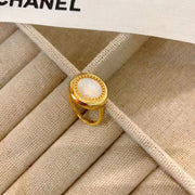 French retro niche design natural baroque pearl ring