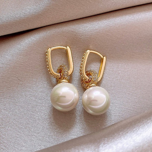 pearl earrings