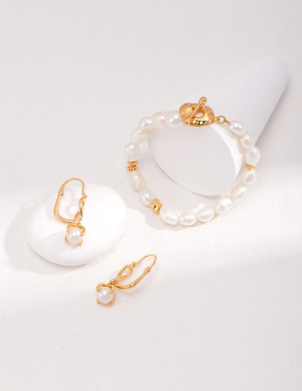 natural pearl earrings