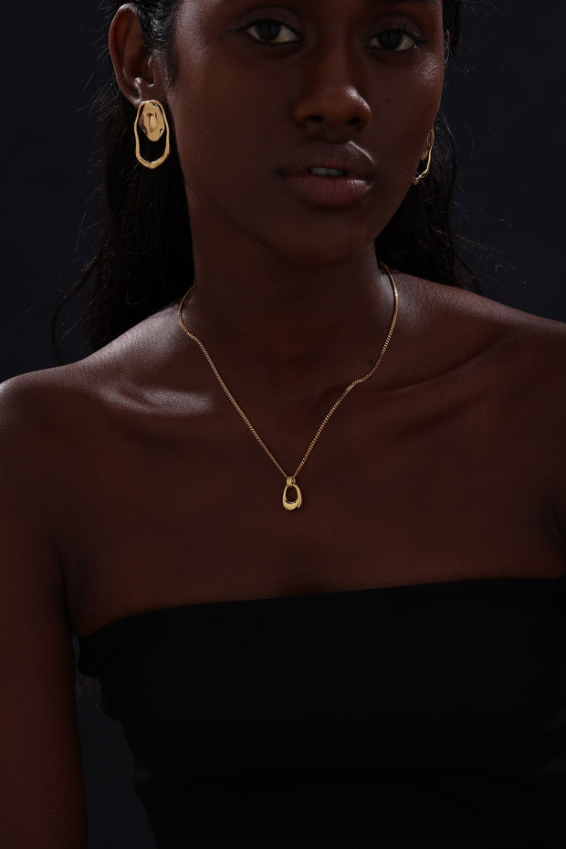 Circle Pendant Necklace - 22K Gold Vermeil