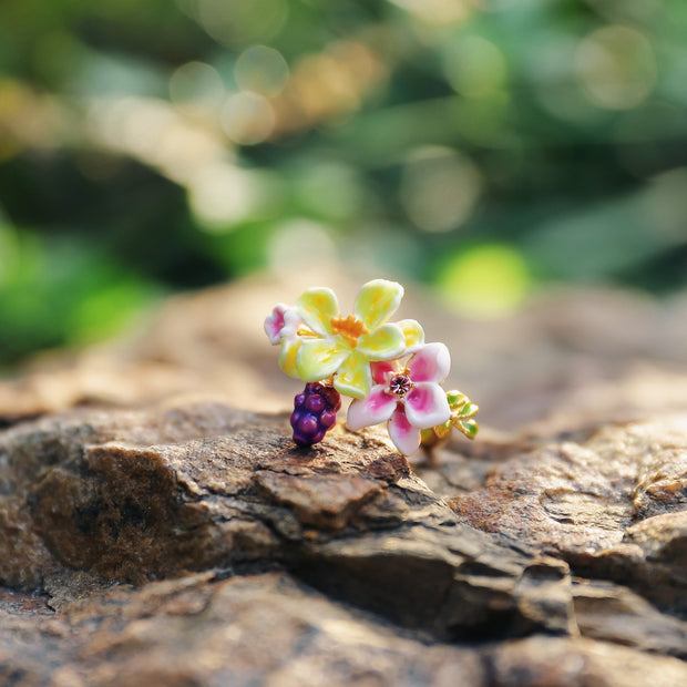 Sweet Grape Flower Gift Set with Gift Wrapping