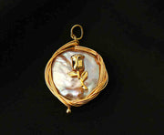 handmade baroque pearl pendant