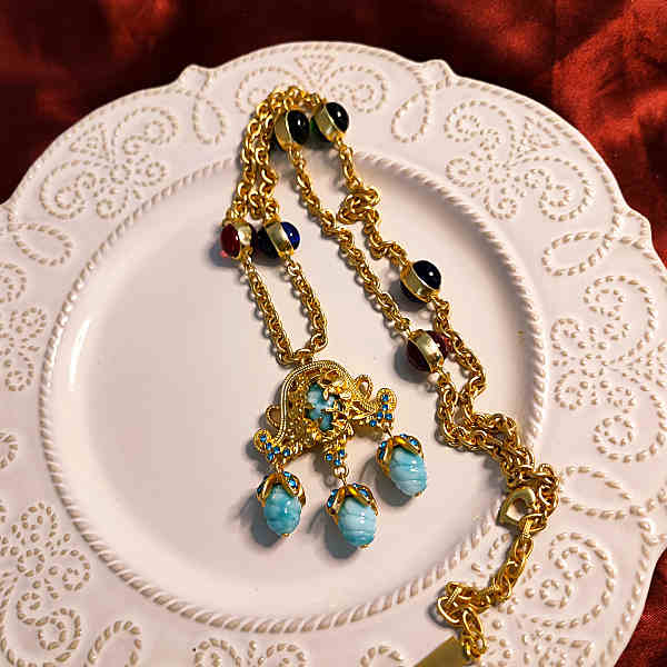 vintage gold plated blue tassel silver earrings and necklace set