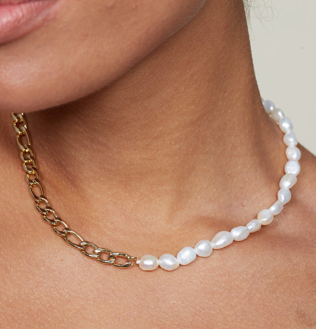 Handmade Baroque Freshwater Pearl Curb Chain Necklace