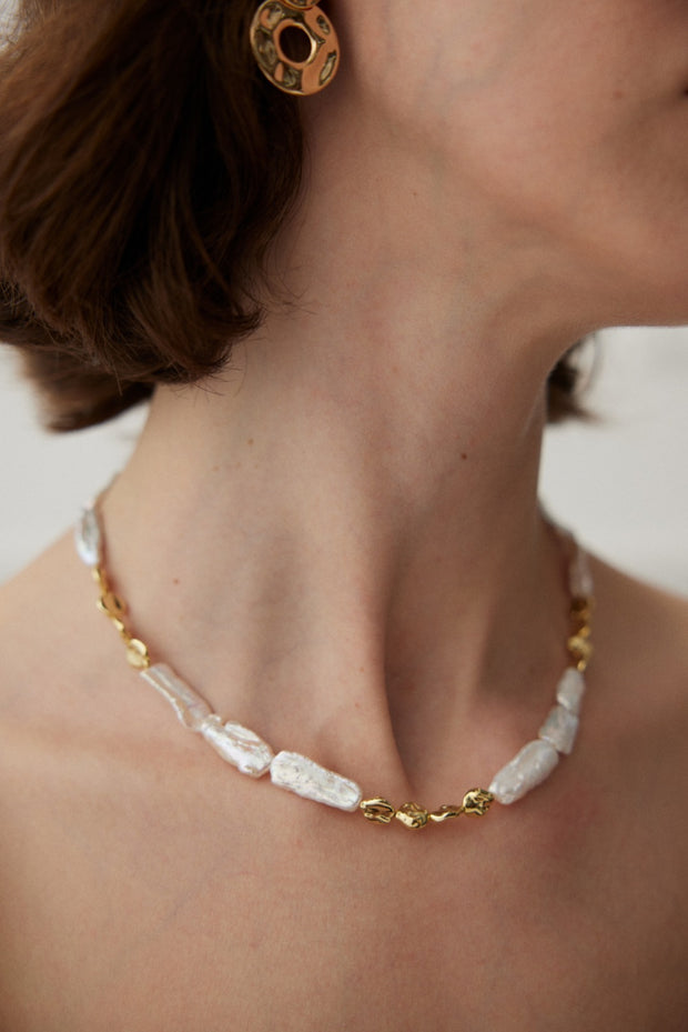 silver pearl necklace