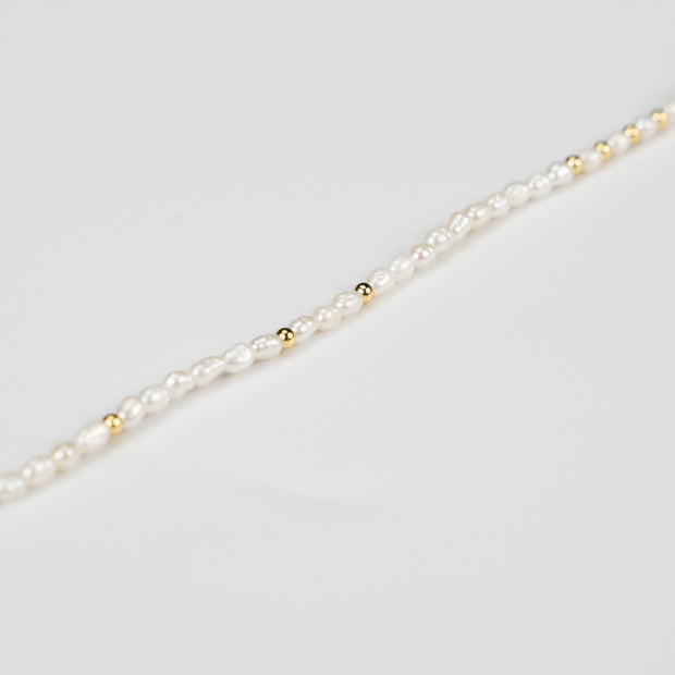 silver pearl necklace