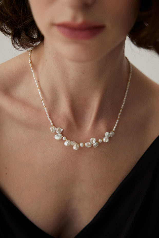 silver pearl necklace